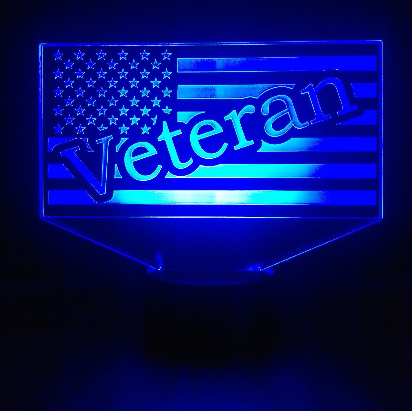 Awesome "US Flag - Veteran" LED Lamp (1172) - Free Shipping!