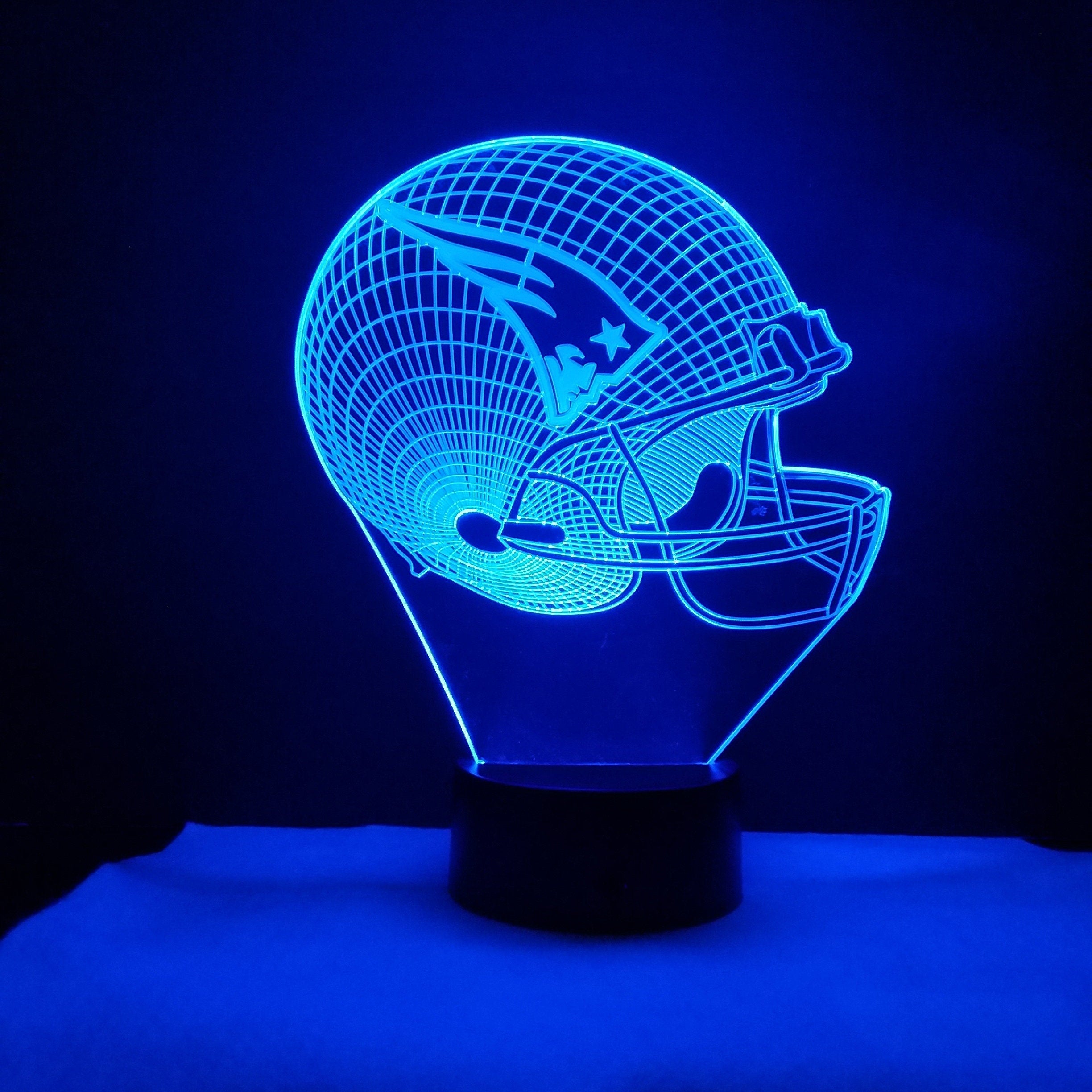 Awesome "New England Football Helmet" 3D LED Lamp (2425) - FREE SHIPPING!