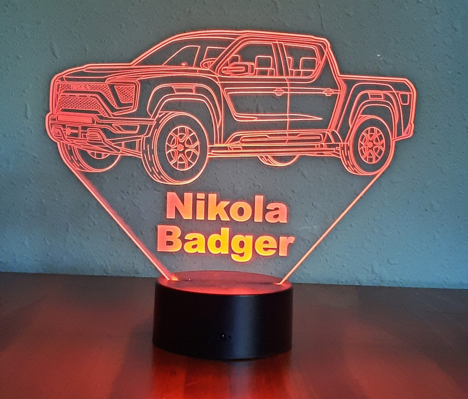 Awesome "Nikola Badger" 3D LED Lamp (1283) - FREE SHIPPING