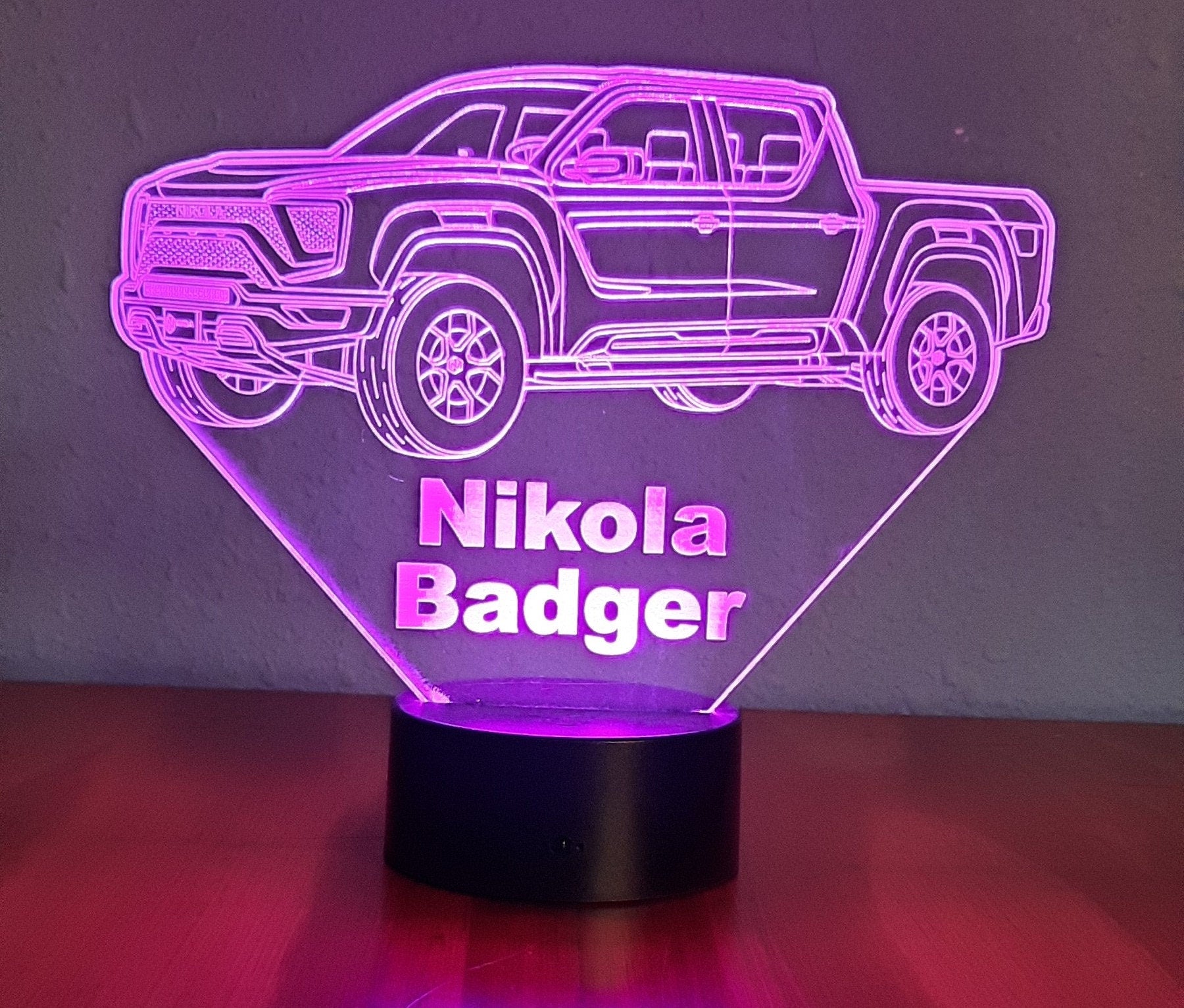 Awesome "Nikola Badger" 3D LED Lamp (1283) - FREE SHIPPING