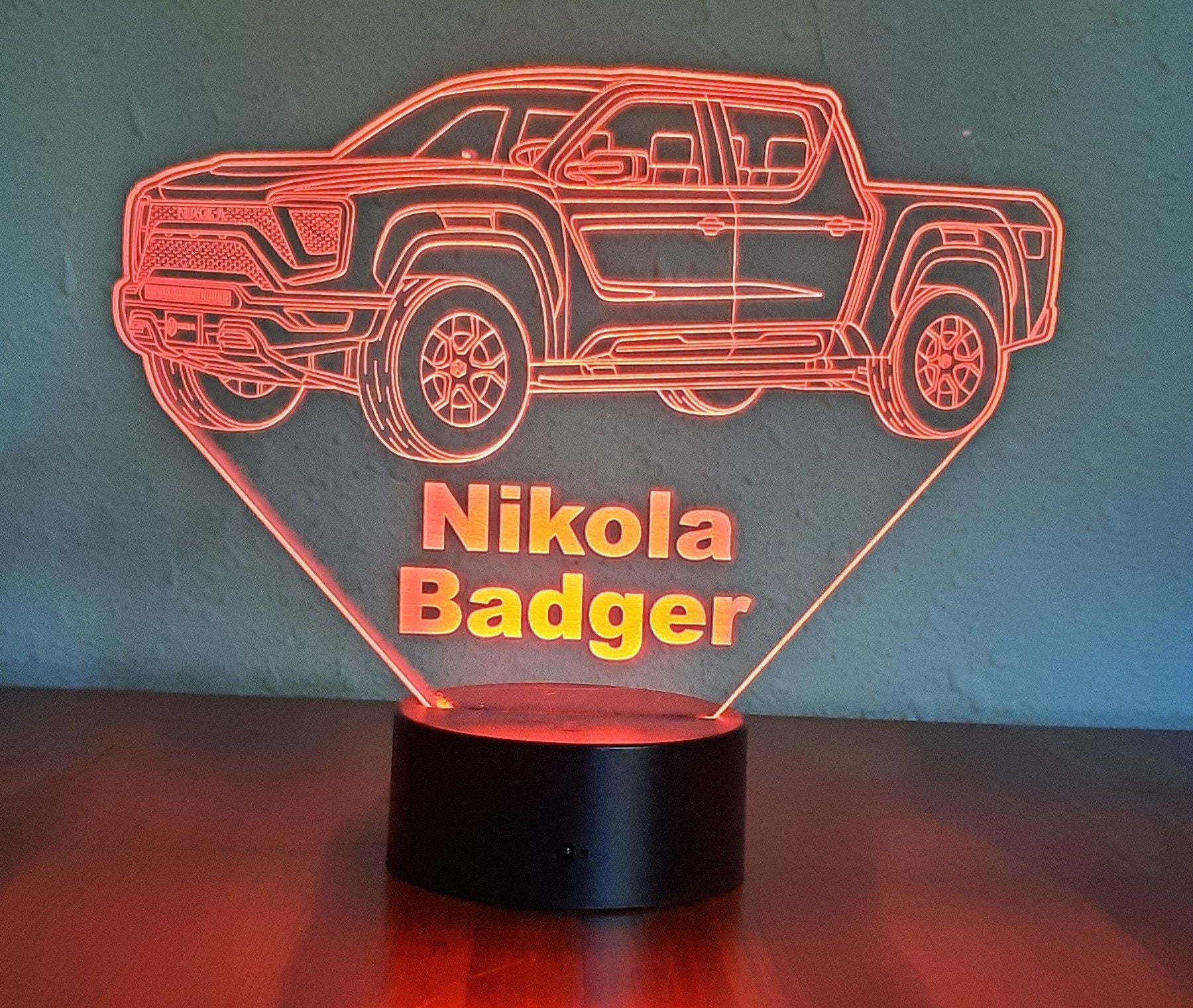 Awesome "Nikola Badger" 3D LED Lamp (1283) - FREE SHIPPING